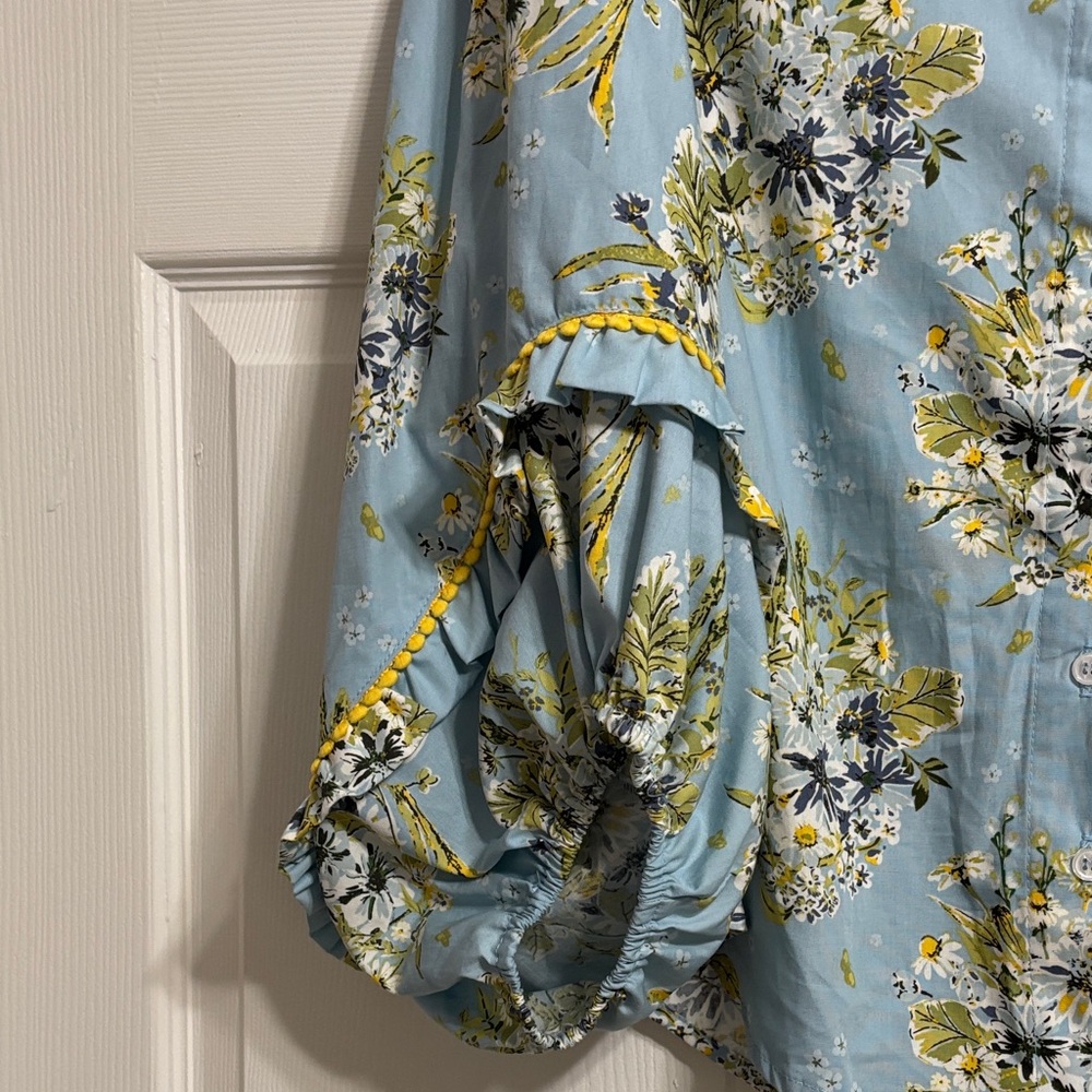 ivy jane Sky Blue Floral Puff-Sleeve Button-Up Blouse - Picture 5 of 13